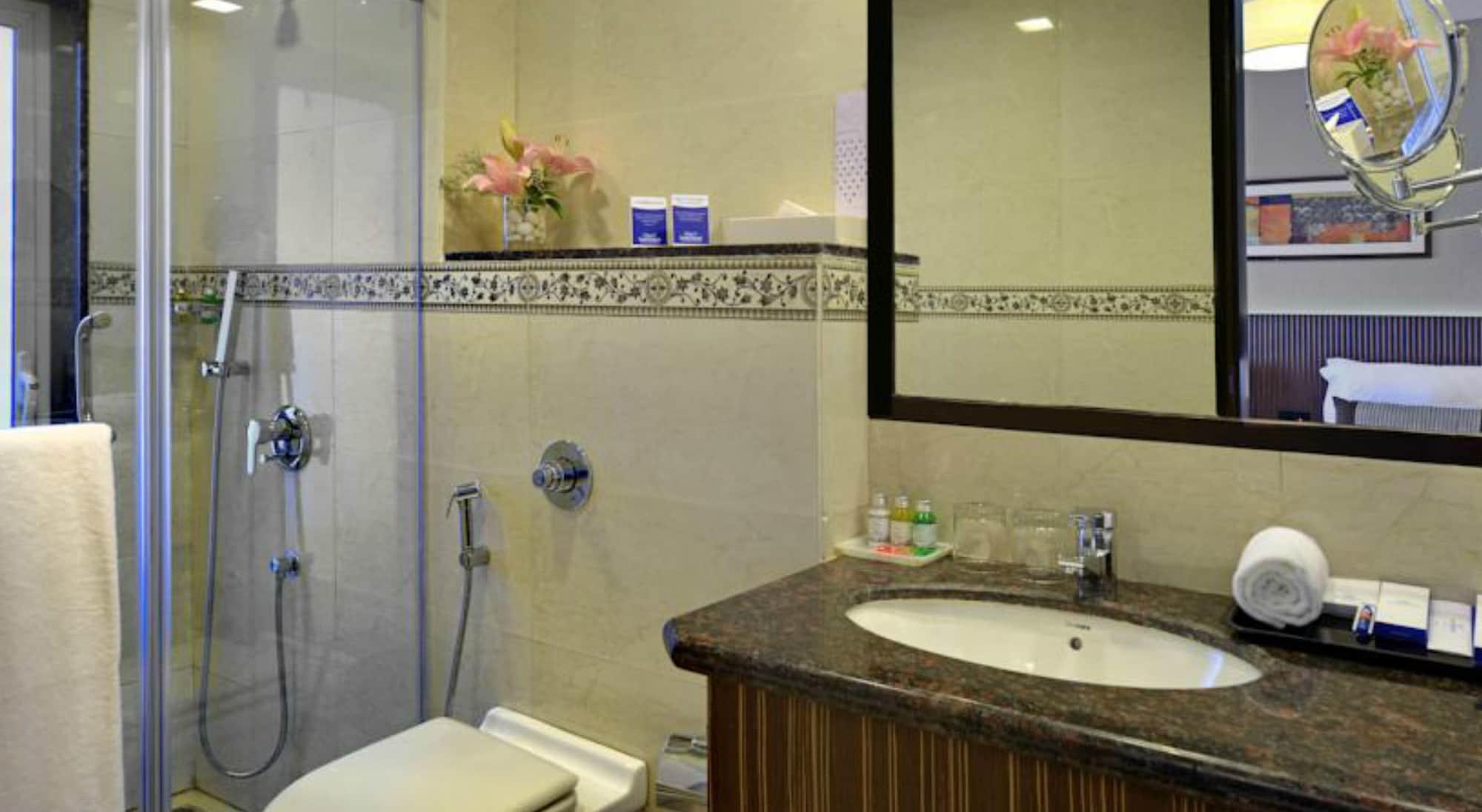 Residency Sarovar Portico Mumbai Dış mekan fotoğraf