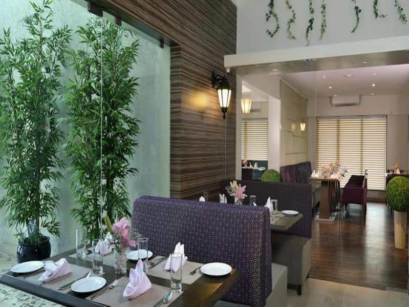 Residency Sarovar Portico Mumbai Dış mekan fotoğraf