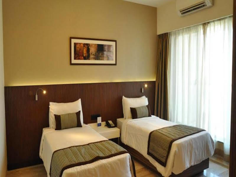 Residency Sarovar Portico Mumbai Dış mekan fotoğraf